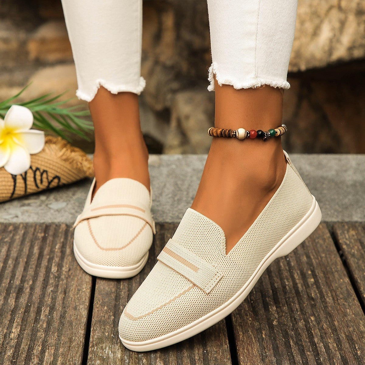 Mesh Breathable Round Toe Slip-Ons Flats