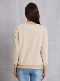 Goose Graphic Round Neck Sweatshirt