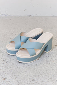 Weeboo Contrast Platform Sandals in Misty Blue